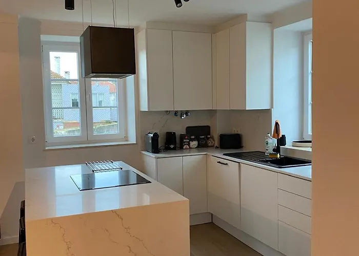 Cozy Surfhouse At Obidos Lagoon